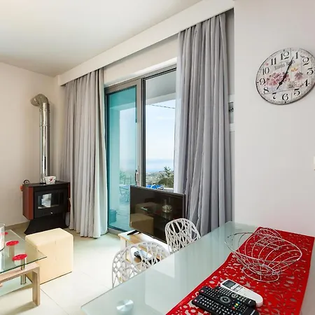 Sunset Maisonettes פלאקיאס